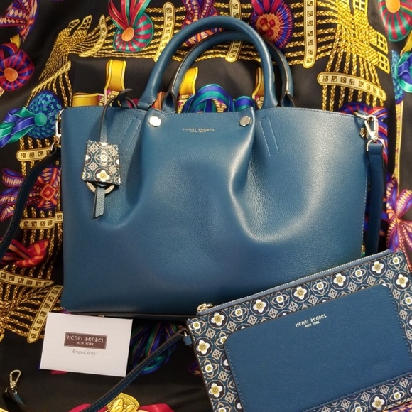 henri bendel Handbags - Henri Bendel EUC Claremont Foulard Blue Bag